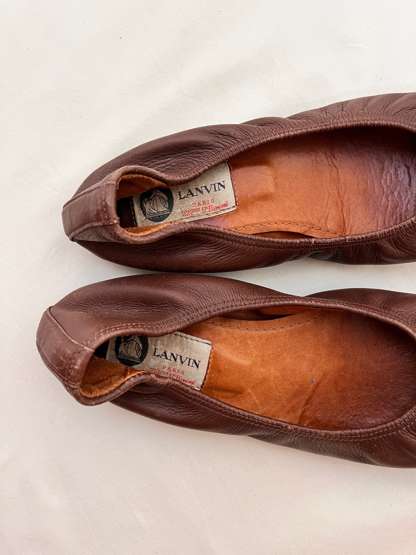chic staple Lanvin ballet flats, US 7