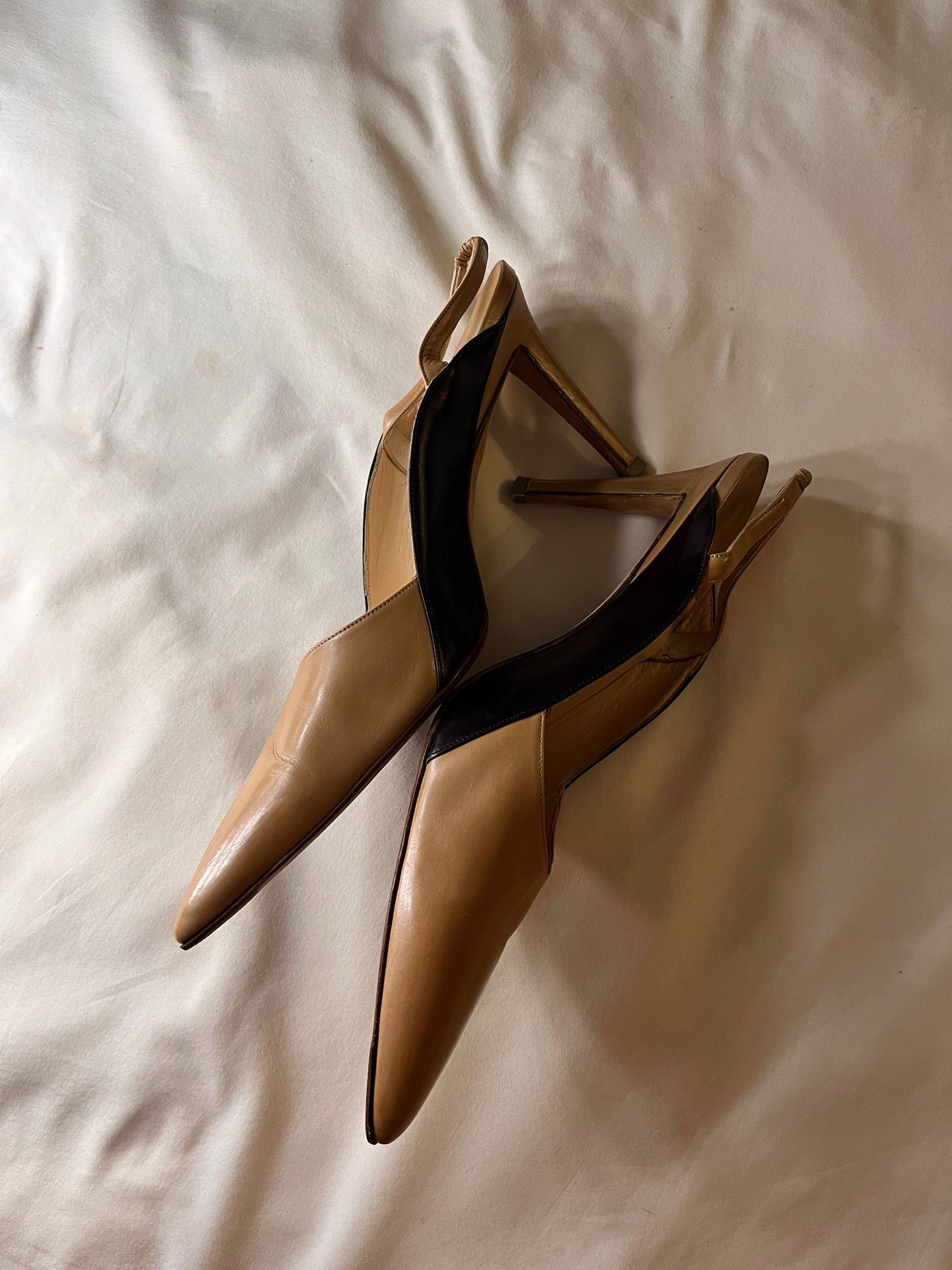 Manolo Blahnik black & tan, US 8.5