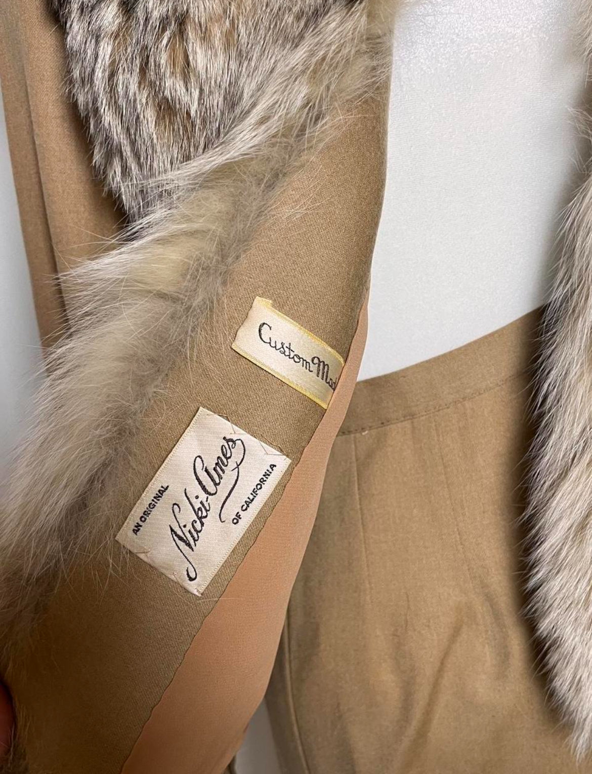 coyote fur 50s skirt suit, size M