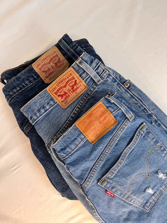 cult classic Levi 501s, 26"